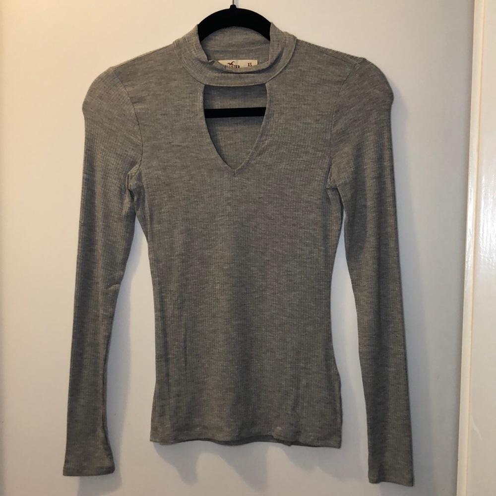 HOLLISTER | Gray Ribbed Choker Top - Picture 1 of 3